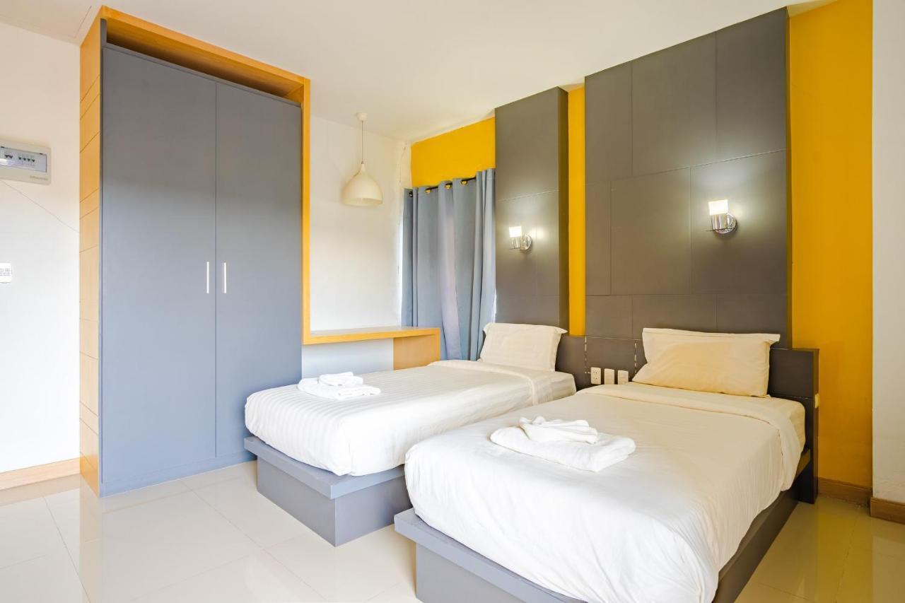 Appartamento Oyo 303 Phoomjai House Chalong Esterno foto