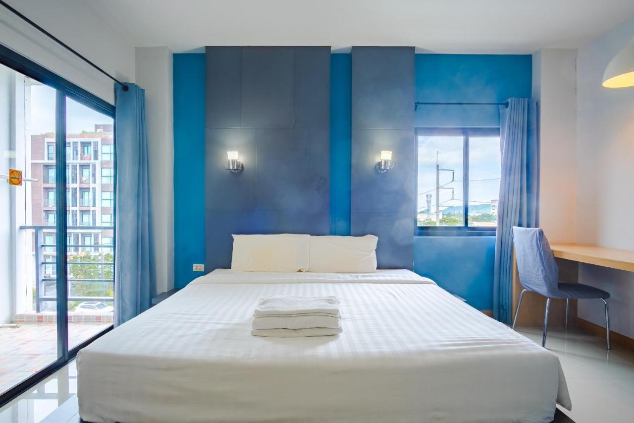 Appartamento Oyo 303 Phoomjai House Chalong Esterno foto