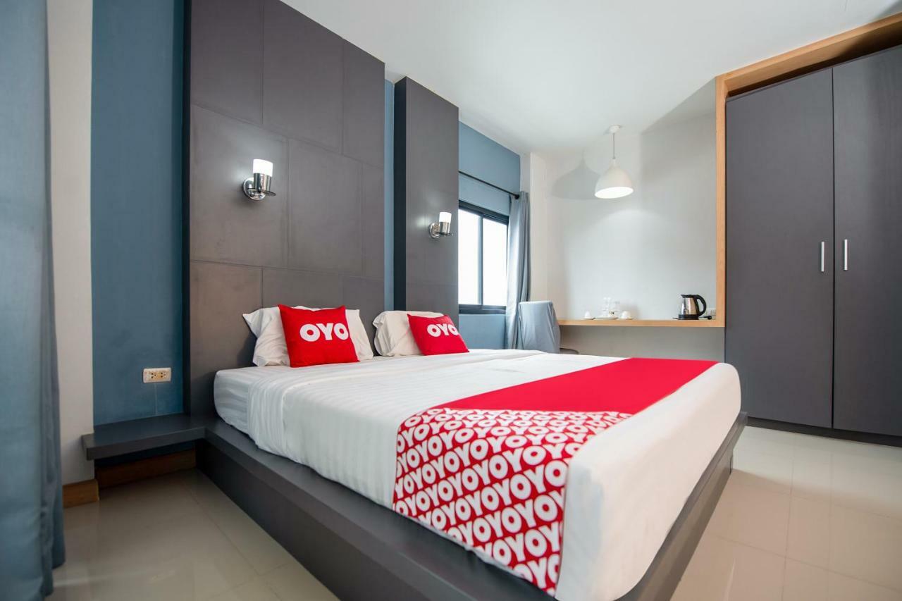 Appartamento Oyo 303 Phoomjai House Chalong Esterno foto